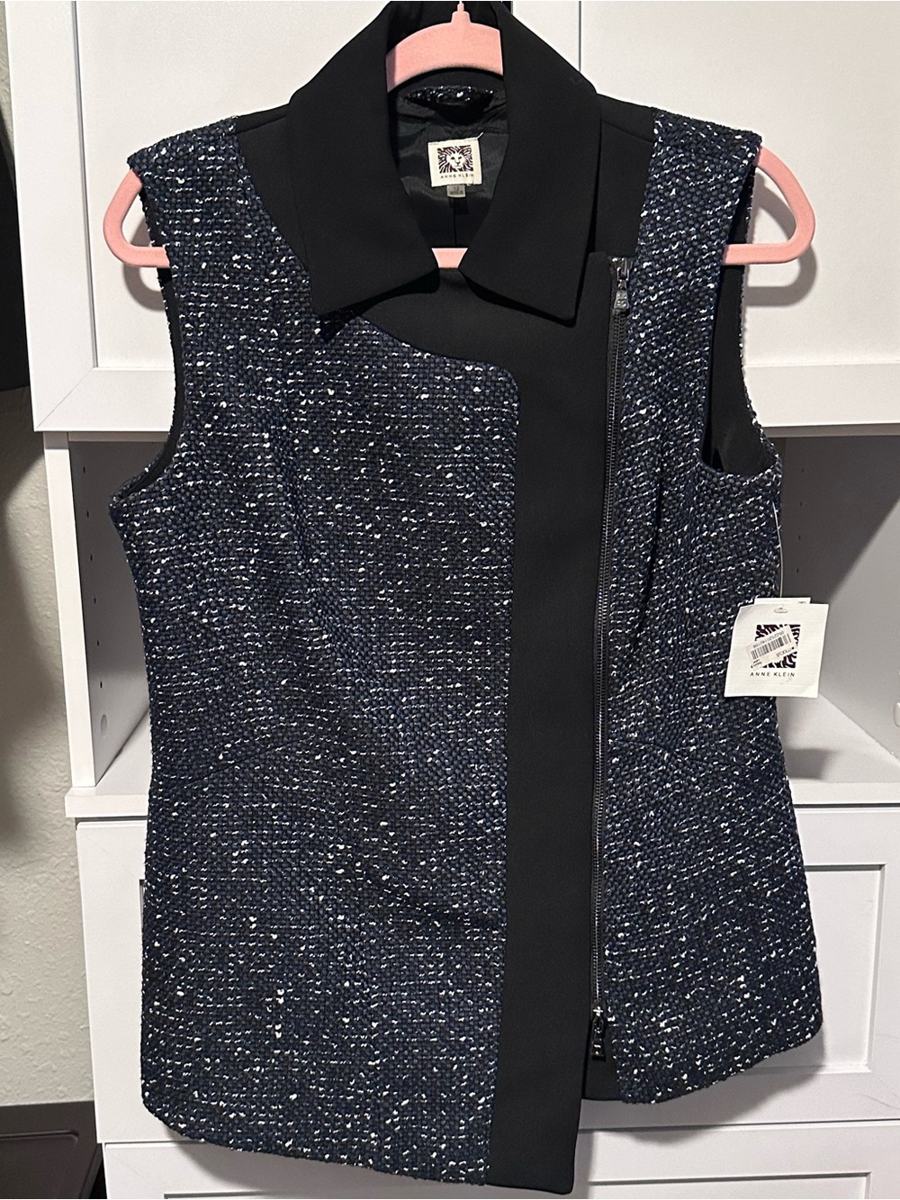 NWT Anne Klein Navy Black Textured Asymmetric Zip Vest Size 12